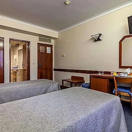 Otel Nacional Lisboa