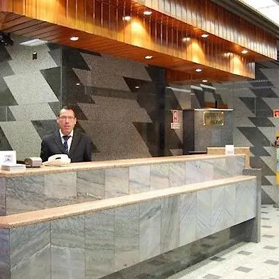 纳斯奥纳尔酒店 3*