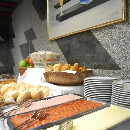 ナシオナル ホテル