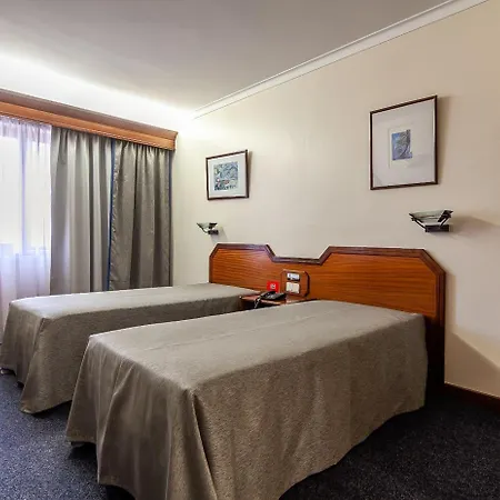 ナシオナル ホテル